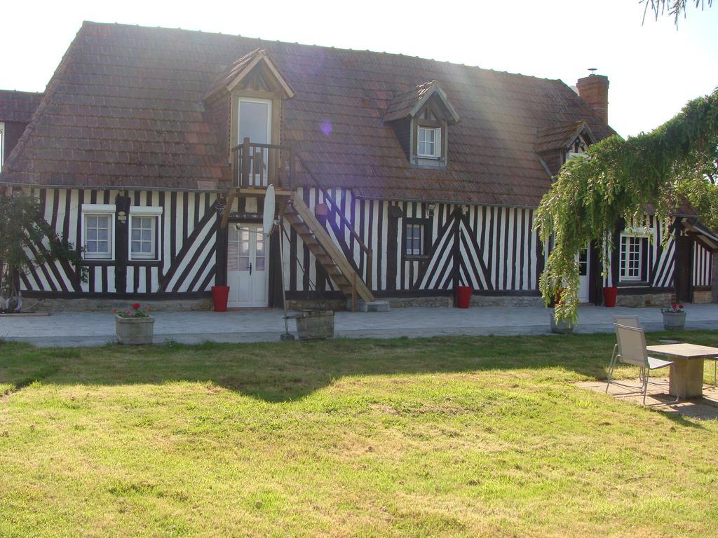 Le Vieux Castel Goustranville Exterior foto